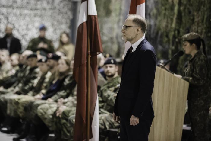 Aizsardzības ministrs Andris Sprūds piedalās EFP komandiera maiņas ceremonijā