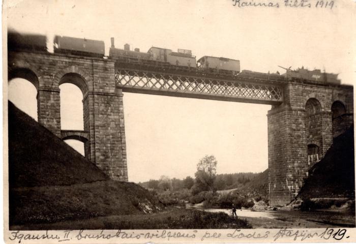 Igaunijas armijas bruņuvilciens uz Raunas tilta. 1919. gada jūnijs