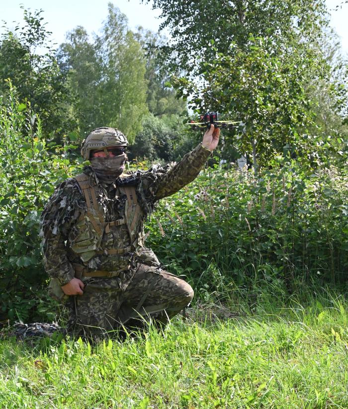 Foto: Zemessardzes dronu operatoru taktiskās mācības "Novuss" / Zemessardzes štābs