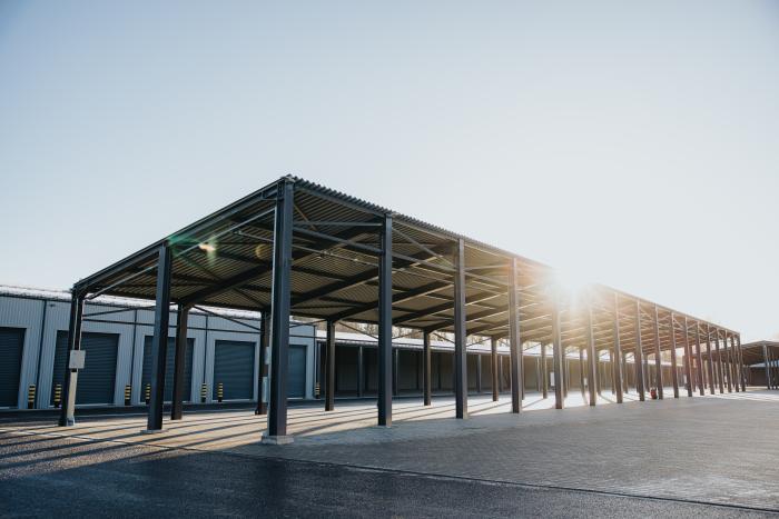 Autonovietnes jaunuzbūvētajā autoparkā