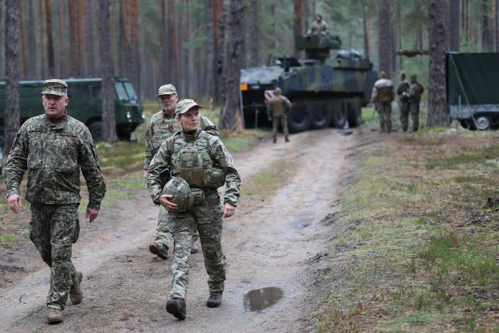 NATO daudznacionālās divīzijas “Ziemeļi” komandiere ģenerālmajore Jete Albinusa