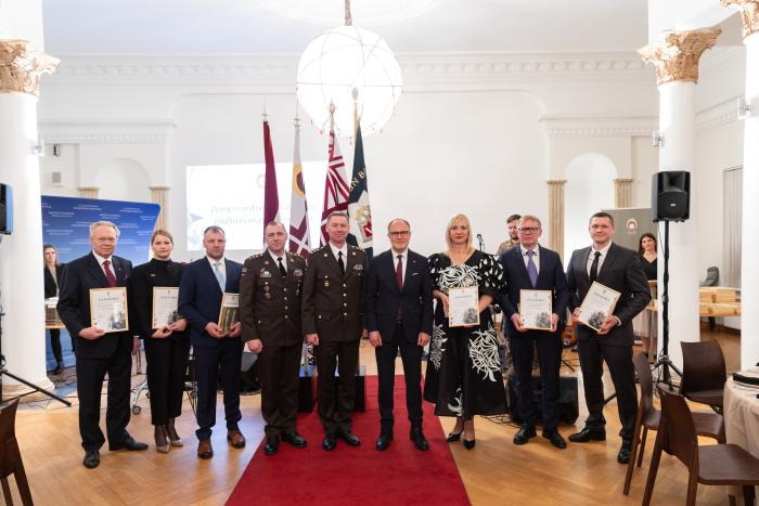 Apbalvotie nominanti