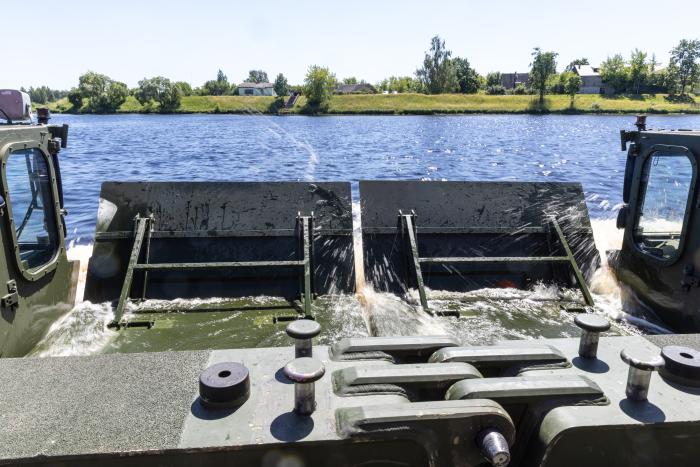 NBS amfībiju sistēmas M3 demonstrācija