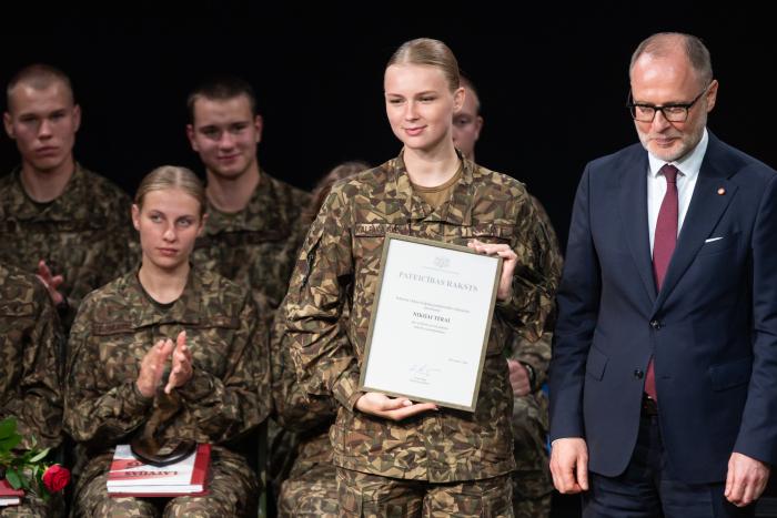 Kalpaka skolas pirmais absolventu izlaidums