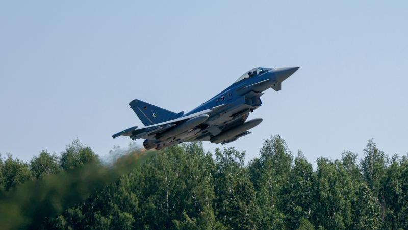 Iznīcinātājs "Eurofighter"